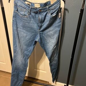 NWT Universal Thread Skinny Jeans 14L